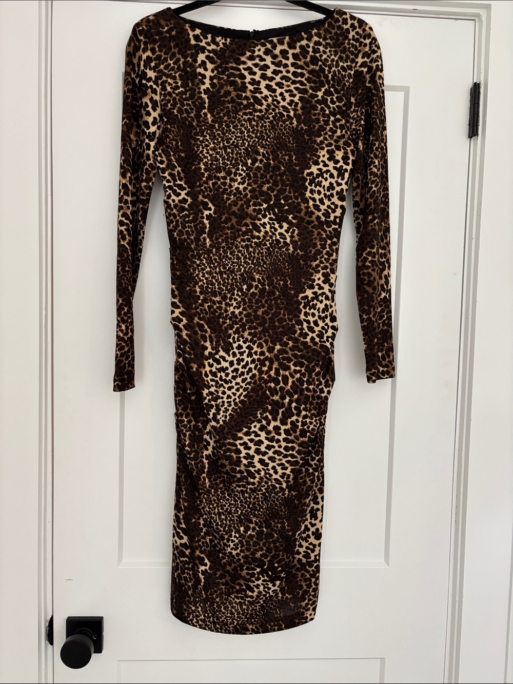 Long Sleeve Leopard Print Bodycon Dress